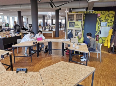 Sfeerimpressie van Digitale Buddies bij  GeluksBV